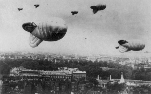 Barrage balloons over Buckingham Palace