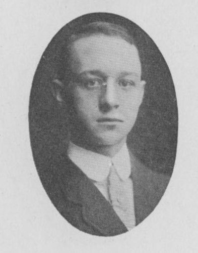 1910 yearbook photo of Clarence Birdseye